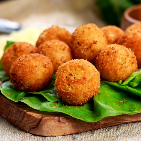 Maggi Cheese Fritters